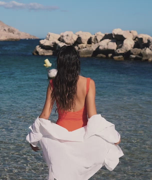 le masque après-soleil.